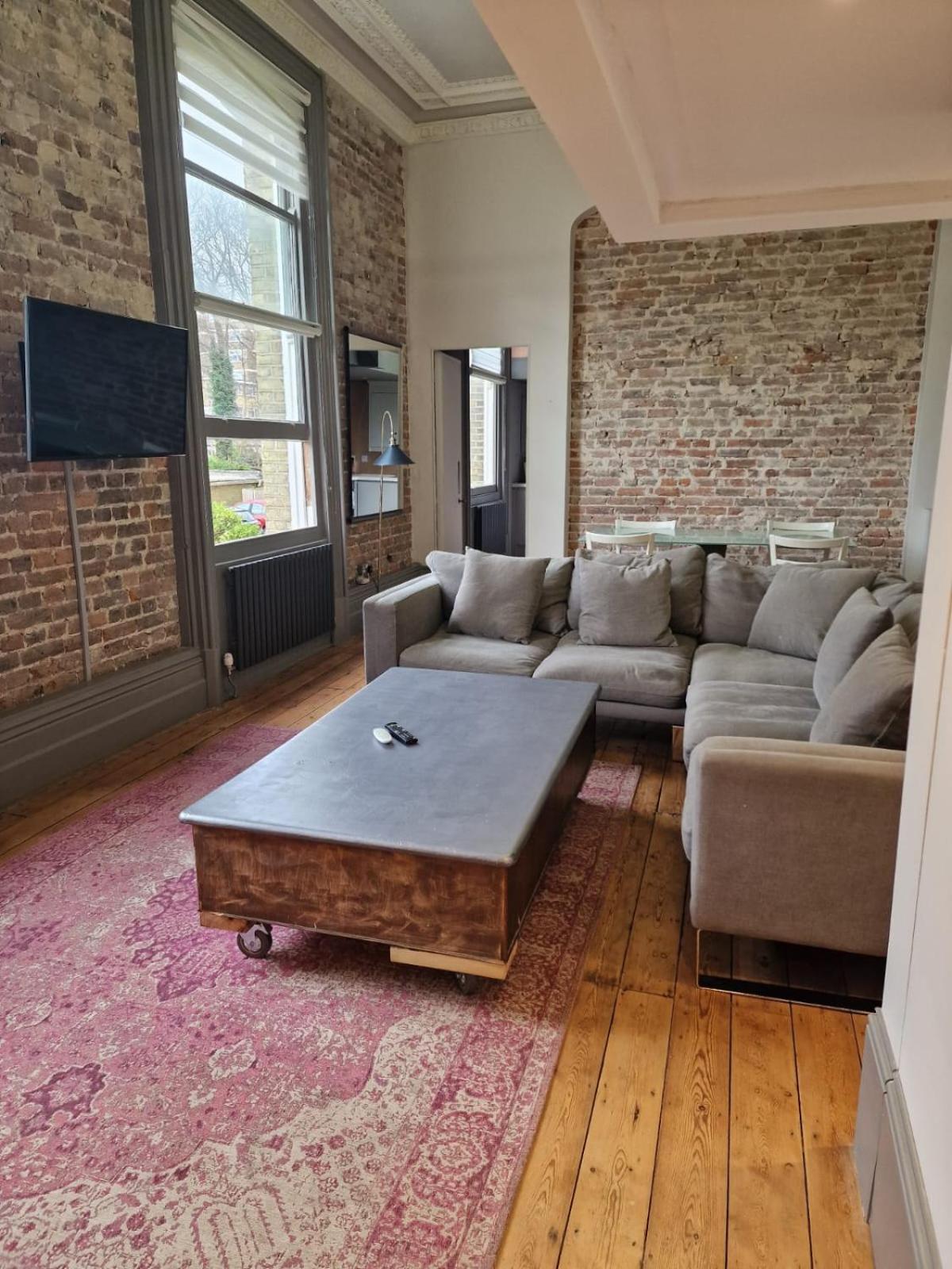 22 Stunning Large Loft - Great Location - Free Onsite Parking - Garden View- Quiet Apartment Brighton Exterior photo