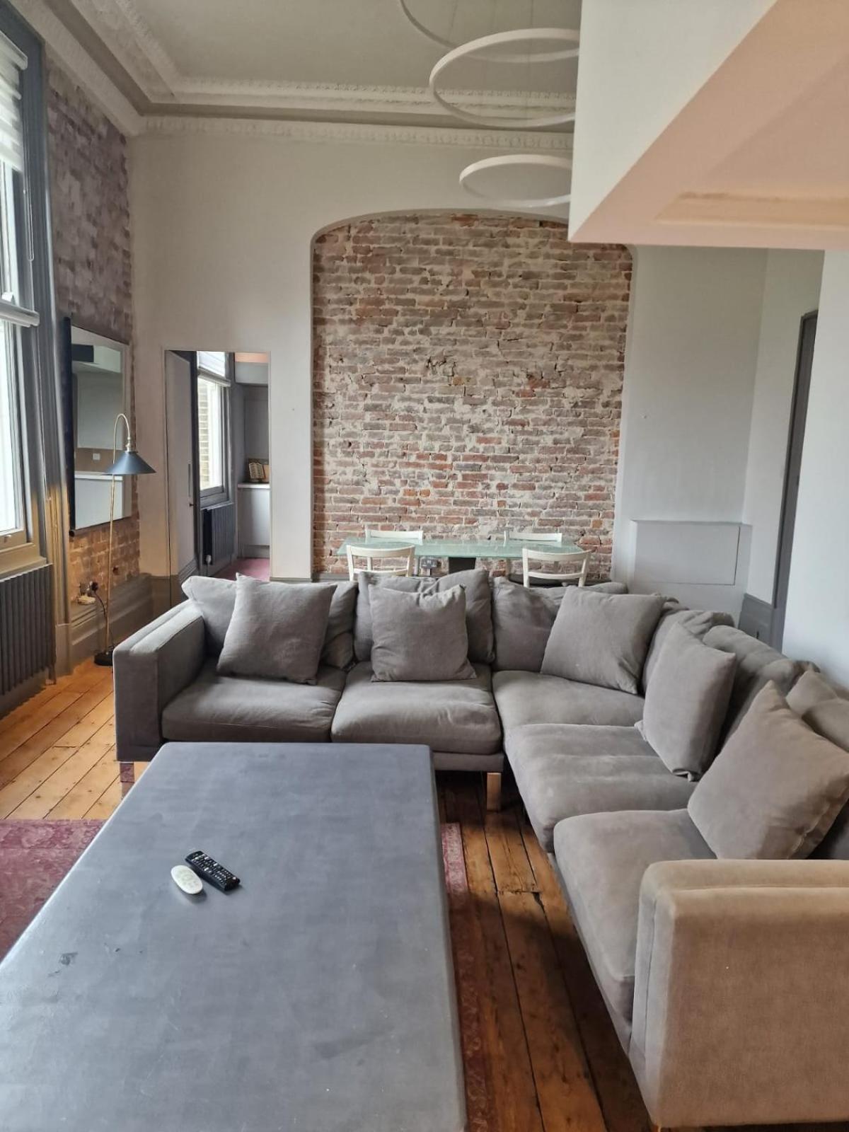 22 Stunning Large Loft - Great Location - Free Onsite Parking - Garden View- Quiet Apartment Brighton Exterior photo